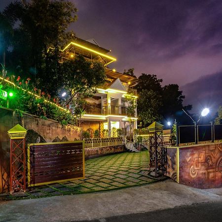 Star Emirates Luxury Resort And Spa, Munnar Anachal Esterno foto