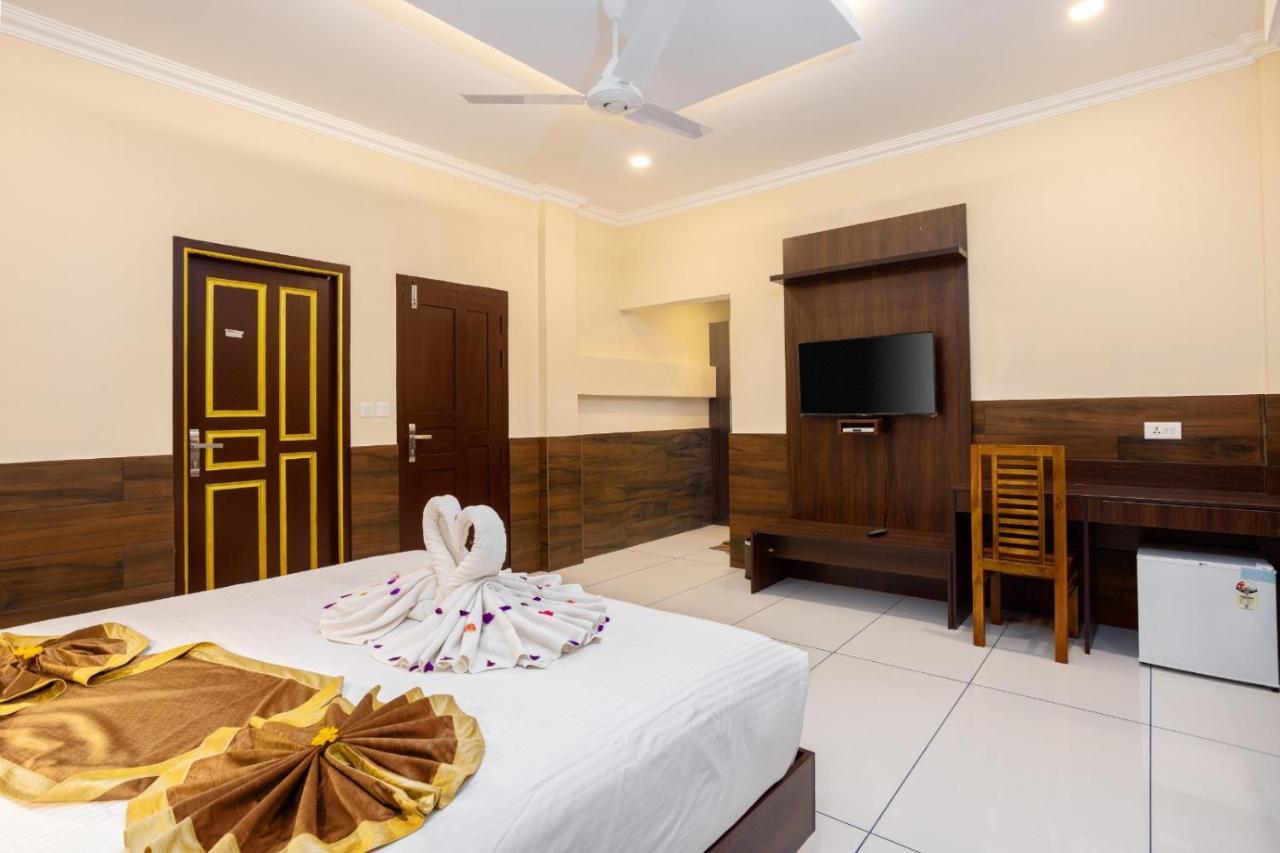 Star Emirates Luxury Resort And Spa, Munnar Anachal Esterno foto