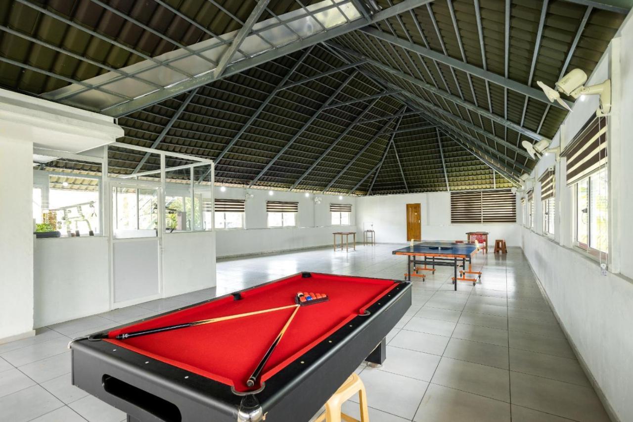 Star Emirates Luxury Resort And Spa, Munnar Anachal Esterno foto