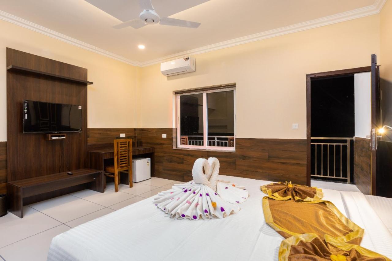 Star Emirates Luxury Resort And Spa, Munnar Anachal Esterno foto