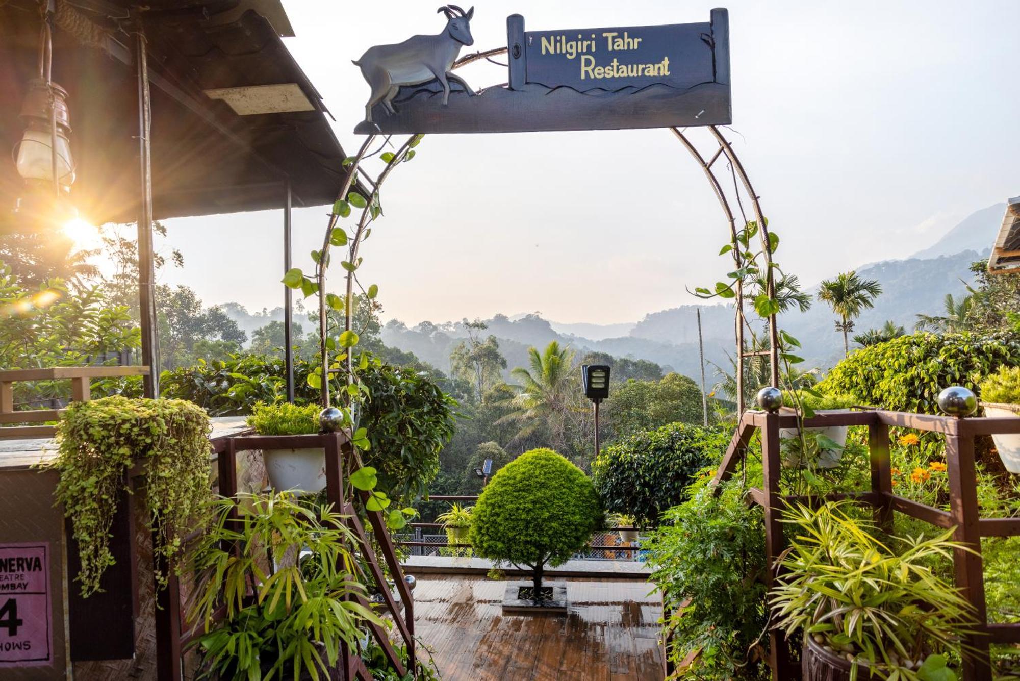 Star Emirates Luxury Resort And Spa, Munnar Anachal Esterno foto