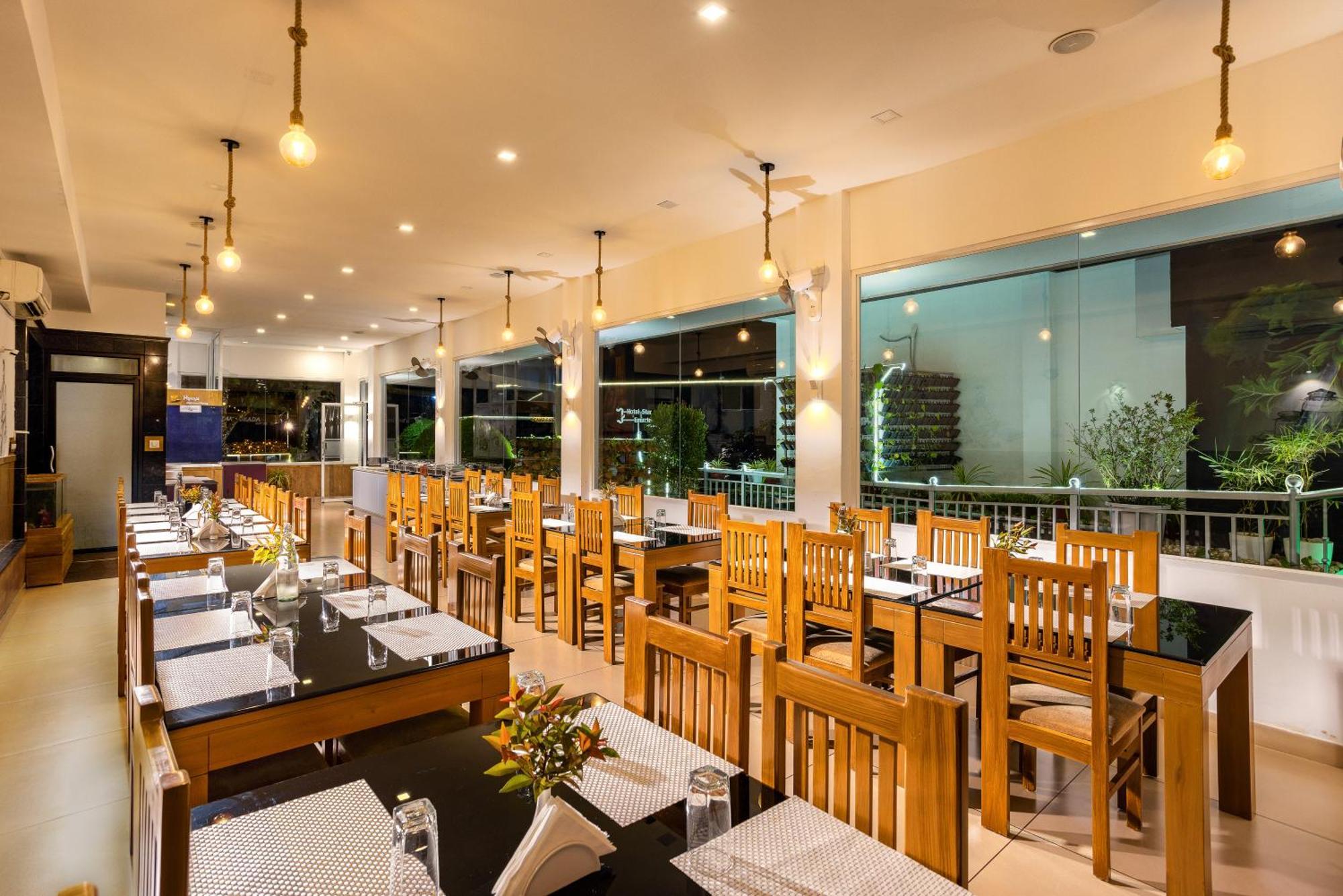 Star Emirates Luxury Resort And Spa, Munnar Anachal Esterno foto